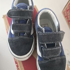 Vans Kids Old Skool Blue and White Velcro Sneakers